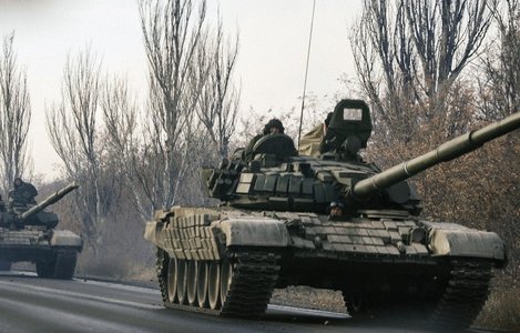 20150206_ukrainetanks.jpg