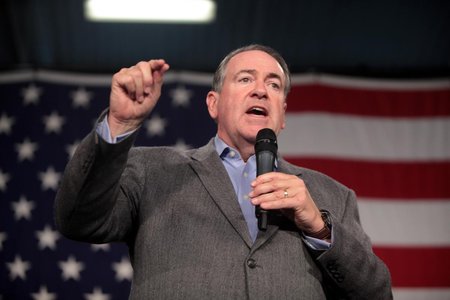 20151110_mikehuckabee_2.jpg