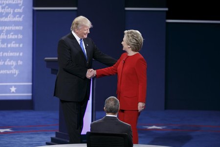 20160927_Donald_Trump_Hillary_Clinton_debate_flickr_Hofstra.jpg