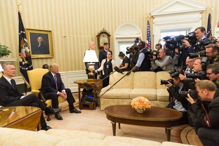 20170413_Trump_NATO.jpg