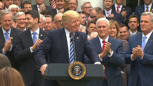 20170504_Trump_Republicans_health_care.jpg