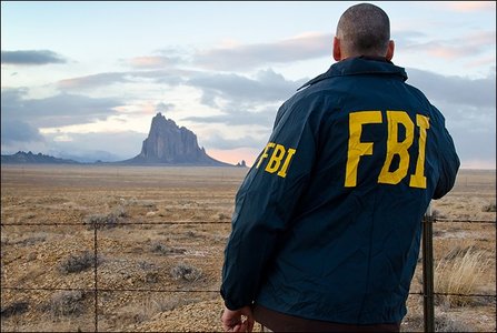 20170512_fbi_agent.jpg
