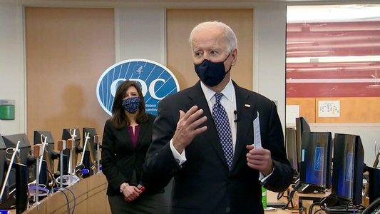 Biden_visits_CDC_0321.jpg