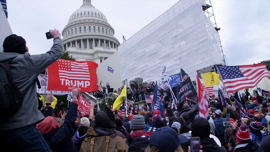 Jan_6_Insurrection_Capitol_Dome.jpg