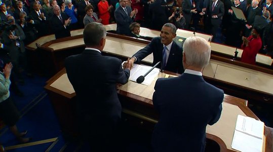 Obama_SOTU_walk_in.jpg