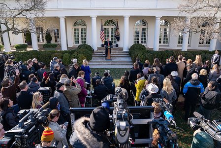 Trump_Rose_Garden.jpg