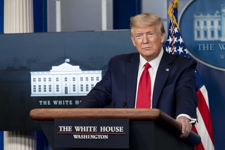 Trump_coronavirus_briefing_close_up.jpg