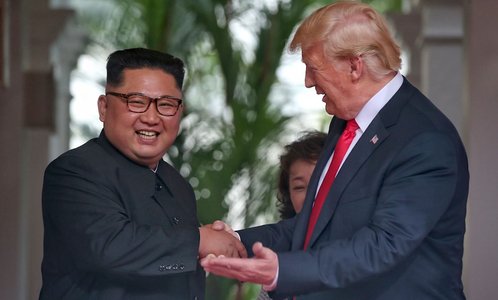 Trump_kim_jong_un_shake.JPG