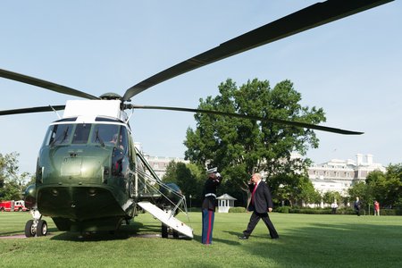 trump_marine_one_0.jpg