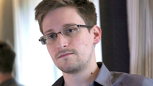 20161005_vault_edward_snowden.jpg