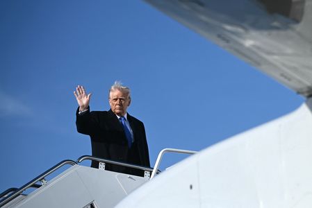 TOPSHOT-US-POLITICS-TRUMP
